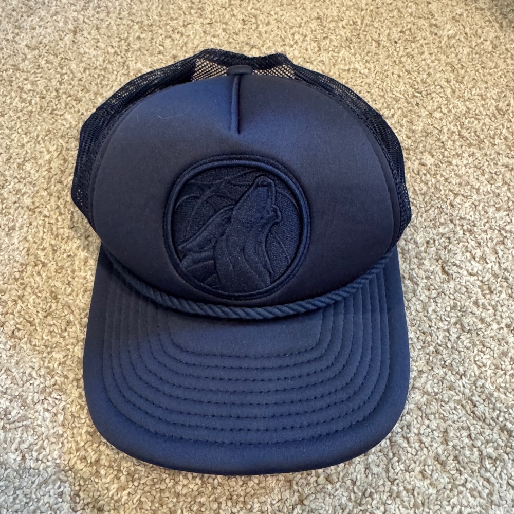 New Era Minnesota Timberwolves NBA Navy Blue Trucker Hat Snapback Mesh Cap